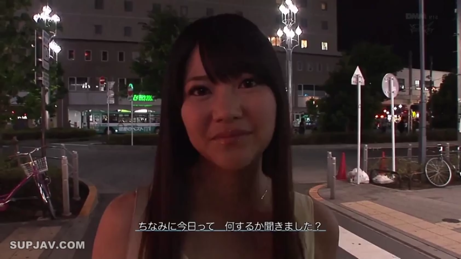 室内 · 全裸 · 足部特写 · 站立 · 束缚 · 绳索 · 被捆绑