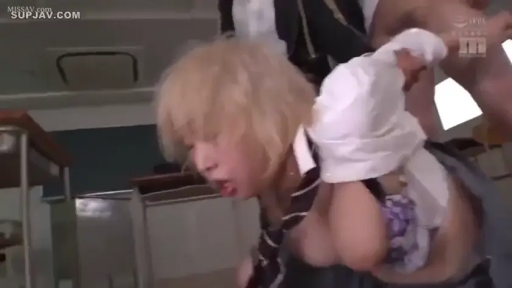 胸部 · 教室 · 后入式 · 性爱 · 凌乱 · JK制服 · 张嘴
