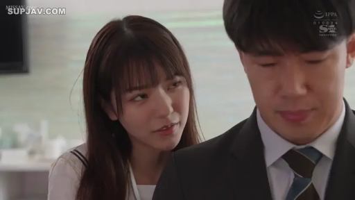 室内 · 半身 · 西装