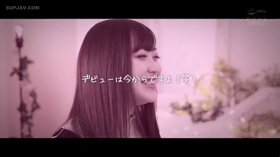 室内 · 面部 · 休闲服