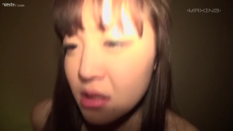 室内 · 脸部 · 迷离 · 喘息 · 特写 · 裸露 · 模糊