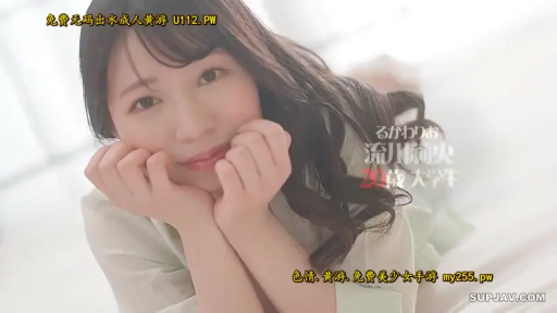 室内 · 甘美 · 顔のクローズアップ · うつ伏せ · 注视镜头 · 唯美 · 淡い色のトップス