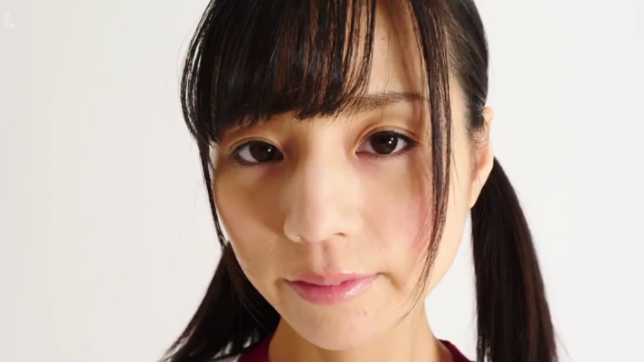 脸部特写 · 凝视 · 双马尾 · 白色背景 · 体操服 · 正面 · 无表情