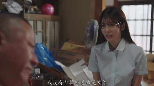 全裸 · 仰卧开腿 · 摆拍 · 自然 · 床上 · 躯干特写