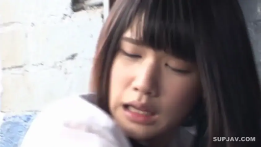 Indoor · white shirt · 面部特写