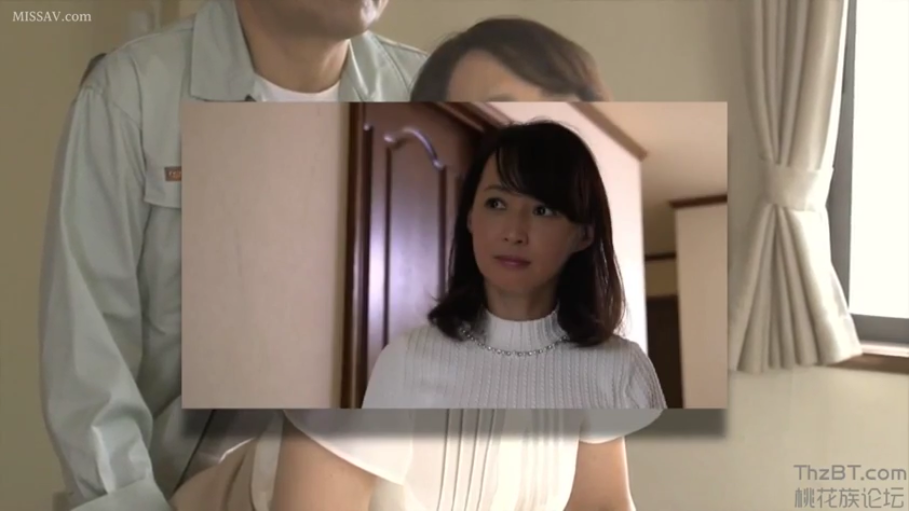 室内 · 脸部特写 · 迷离 · 背心 · 呻吟 · 正面俯视 · 壁挂屏幕