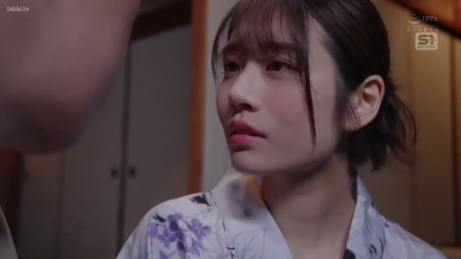 Indoor · Conversation · Serious · Close-up of the face · Chinese subtitles · Eye contact · 和服 · 拉门