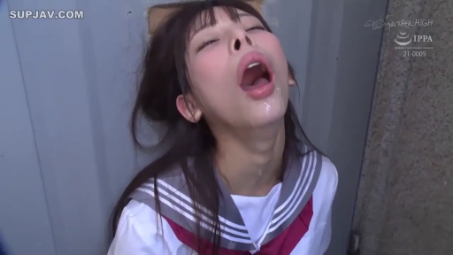 Sailor suit · 面部特写 · 口中精液 · 极度兴奋 · 室内墙边 · 精液痕迹 · 靠墙仰头