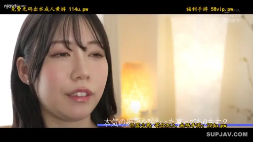 室内 · 脸部特写 · 自然 · 便服 · 长发 · 正面 · 说话