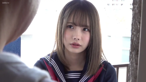 忧郁 · 脸部 · 站立 · 注视 · 水手服 · 阳台