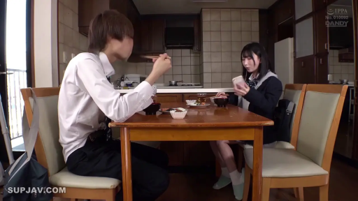 胸部 · 揉乳 · 迷离 · 沙发 · 仰卧 · 水印 · 学生装