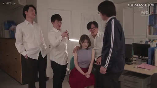 座り姿勢 · 办公室 · 恥ずかしがり屋 · 全景 · 无袖上衣 · 调戏