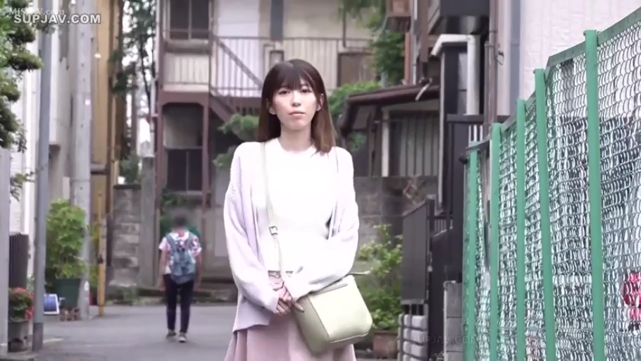 卧室 · 性行为 · 陶醉 · 跪趴 · 黑色镂空裤 · 半裸 · 侧后方