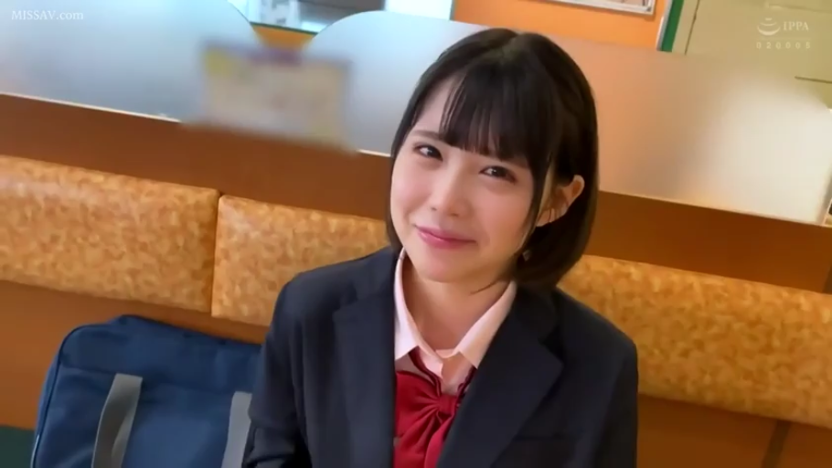 性交 · 全裸 · 色情 · 高潮 · 双脚张开 · 床上
