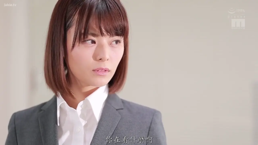 教室 · 站立 · 展示 · 臀部 · 黑板 · 体操服