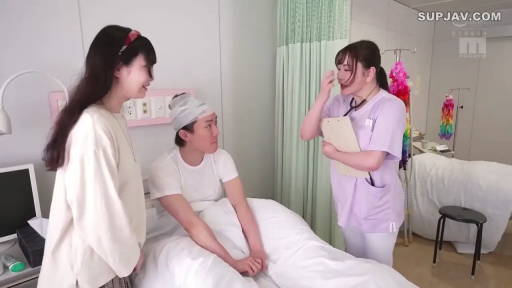 交谈 · 医院 · 护士服 · 站姿 · 全景 · 自然 · 剧情 · 听诊器