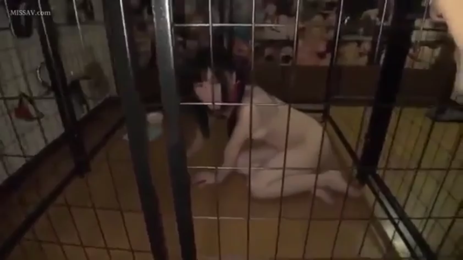 俯身 · 脸部 · 卧室 · 迷离 · 台灯 · 女仆装 · 长发 · 性挑逗