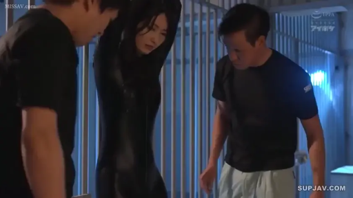 Whole body · Melancholy · 多人 · 铁笼 · 牢房 · bodysuit · Standing Restraint · 囚禁