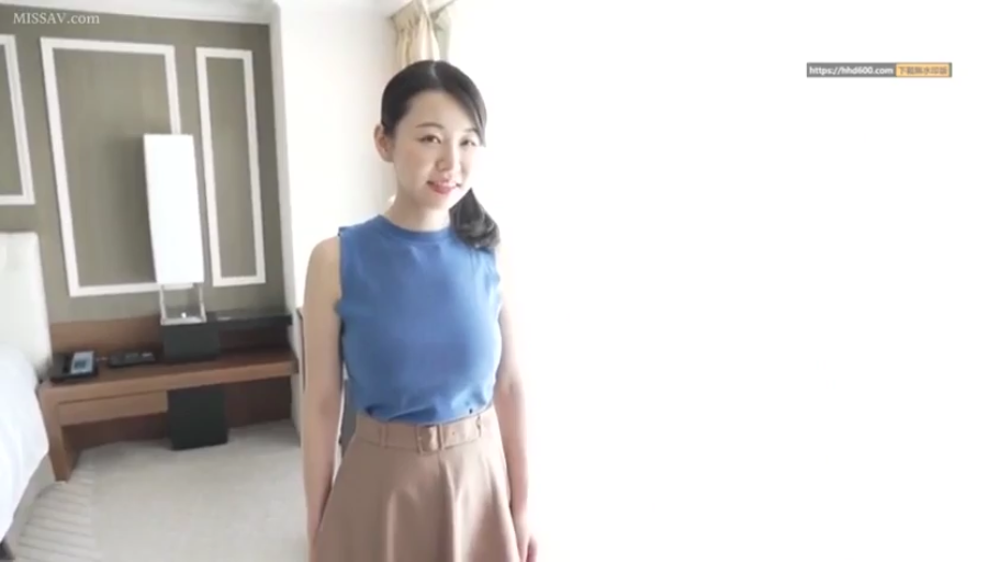 骑乘位 · 性交 · 全裸 · 卧室 · 马赛克 · 巨乳 · 陶醉 · 床