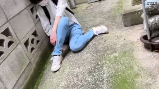 俯身 · 全裸 · 马赛克 · 特写 · 群交 · 高潮 · 影棚 · 发箍