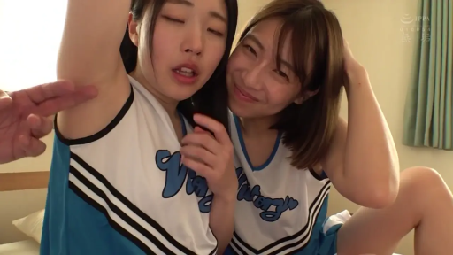 室内 · 享受 · 腋下 · 运动服 · 靠坐 · 恋物 · 腋下玩弄