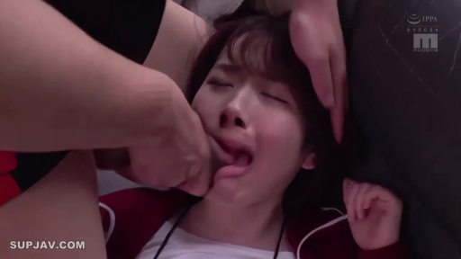 室内 · 脸部 · 口交 · 迷离 · 仰卧 · 手 · 红白运动服