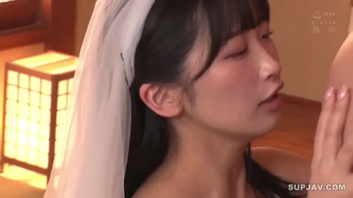 和室 · 迷離 · 吹舔 · 跪き姿勢 · 顔のクローズアップ · 头纱 · 婚纱头纱 · 新娘主题