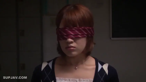 性交 · 卧室 · 马赛克 · 迷离 · 臀部 · 床 · 白丝袜 · 女上位