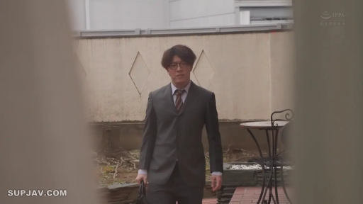 性交 · 享受 · 后入式 · 中景 · 粉色吊带 · 打码 · 室内卧室