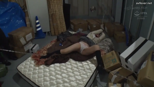 仰卧开腿 · JK制服 · 仓库 · 下半身