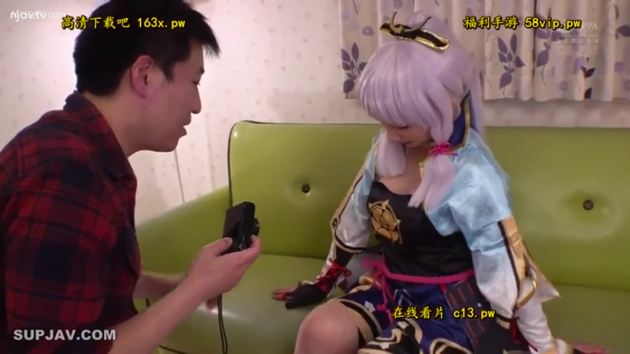 室内 · 脸部特写 · 口交 · 陶醉 · 卧姿 · 裸露 · 双女 · 马赛克肉棒
