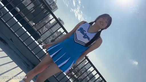 Whole body · Stand · 啦啦队服 · 楼顶