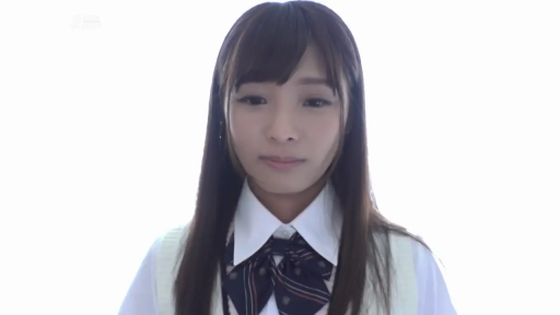 白色背景 · 站立 · 半身特写 · 注视镜头 · 温和 · 日式校服 · 纯欲风格