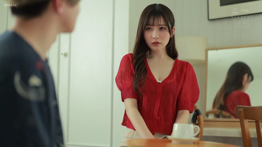 坐姿 · JK制服 · 低头 · 中景 · 课桌 · 书房 · 制服诱惑 · 手部自慰