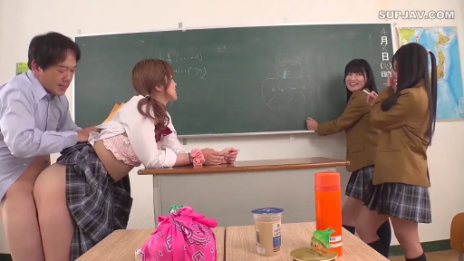 Whole body · sexual intercourse · Classroom · Role-playing · 黑板 · JK Uniform · Smile · 趴伏
