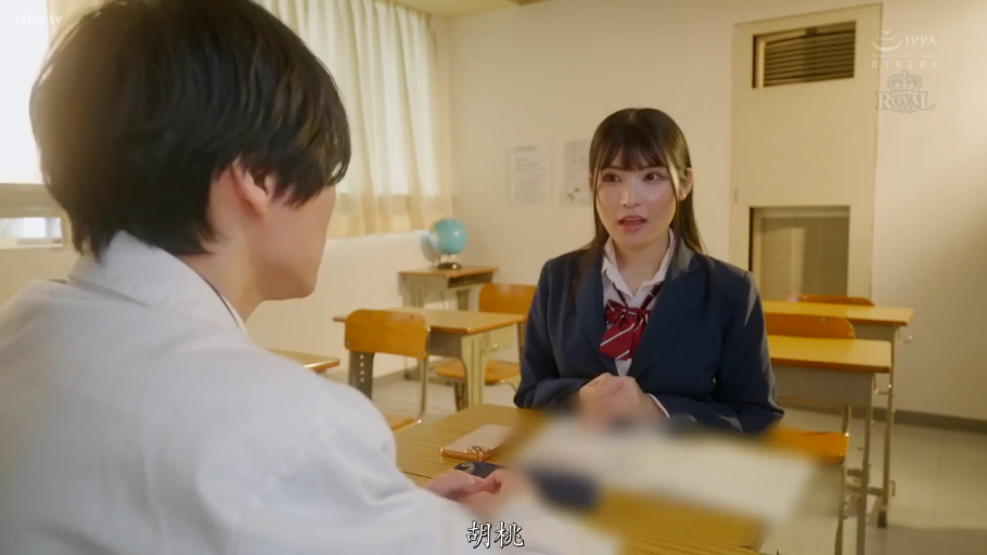 专注 · 卧室 · 口交 · 跪姿 · 半裸 · 生殖器 · 男性躯体