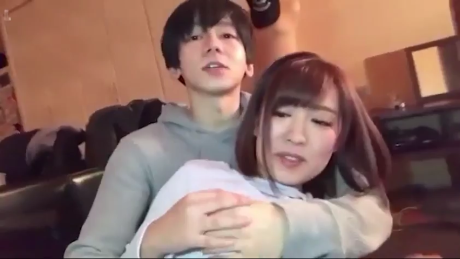 Indoor · 自然 · Half-body · Grey hoodie · 揉搓胸部 · 背后环抱 · 居家监控