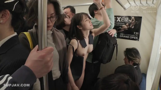 胸部 · Fully nude · Stand · Handbag · bland · 地铁车厢 · 痴女 · 公开露体