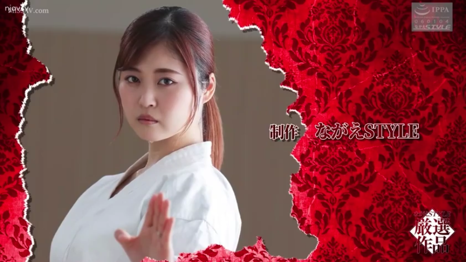 室内 · 严肃 · 摆拍 · 半身 · 宣传图 · 道服 · 武术姿势