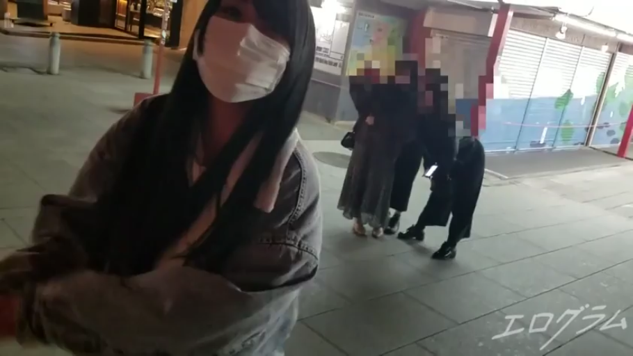 室内 · 坐姿 · 胸部 · 马赛克 · 水手服 · 抚摸乳房