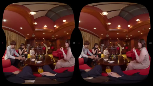 坐姿 · 全景 · 自然 · 酒杯 · 休闲服 · VR视角 · 多人社交 · 会所