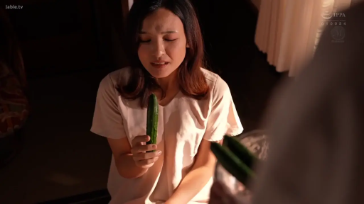 眼镜 · 办公室 · 蹲姿 · 口交 · 职业装 · 惊讶 · 隔板口交
